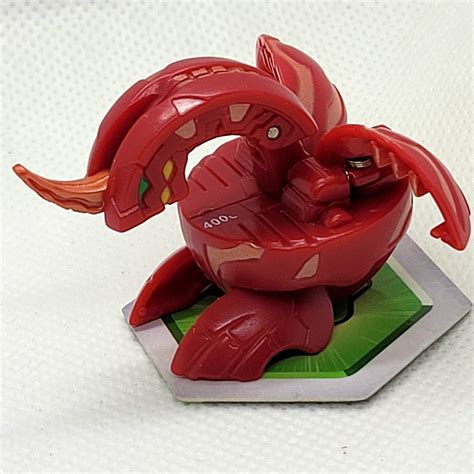 bakugan pyrus dragonoid toy